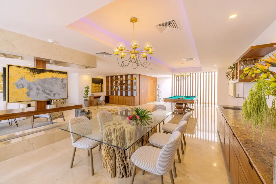 sns-room-diamond-suites1_wide