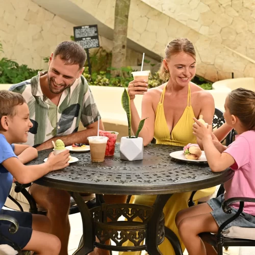 Familia-TheTeaHouse-Snack